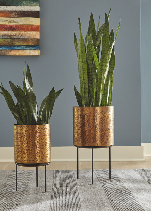 Donisha - Antique Brass Finish - Planter Set (Set of 2)