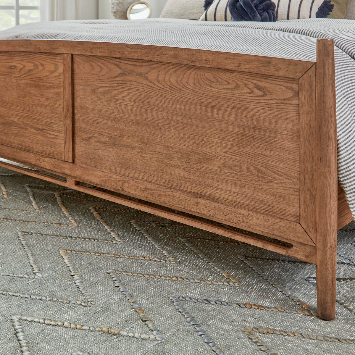 Flexsteel Verona King Panel Bed