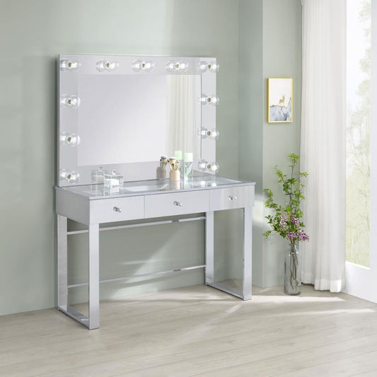 Umbridge 3-drawer Vanity Set with Lighting Chrome and White Default Title