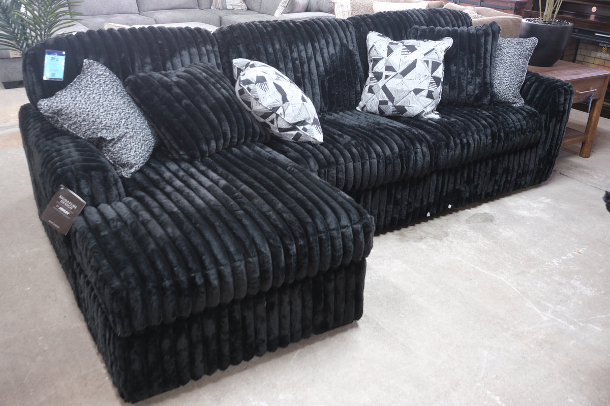 Midnight Madness 2pc Sectional