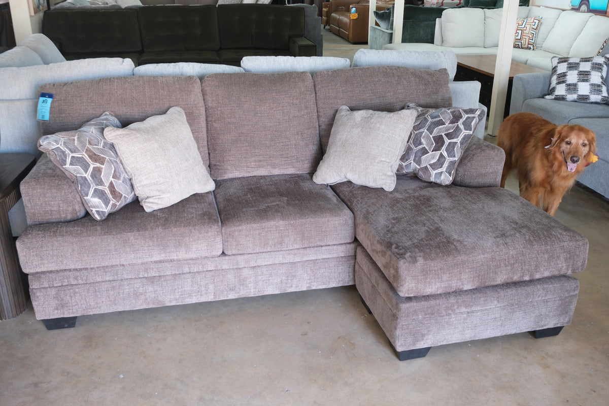 Stonemead Sofa Chaise