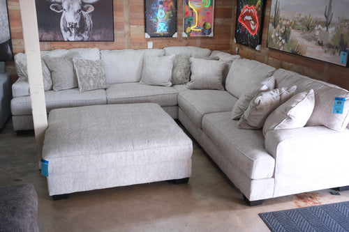 Rawcliff 3pc Sectional