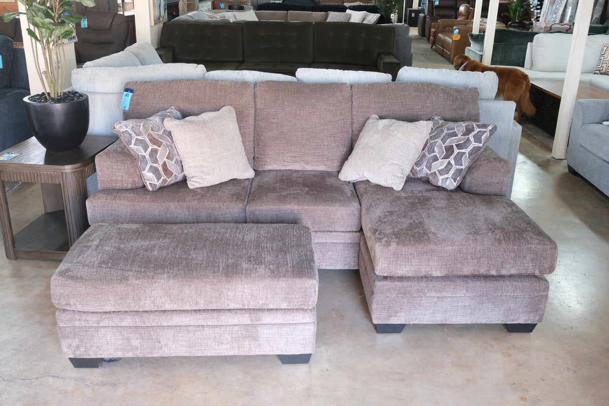Stonemead Sofa Chaise
