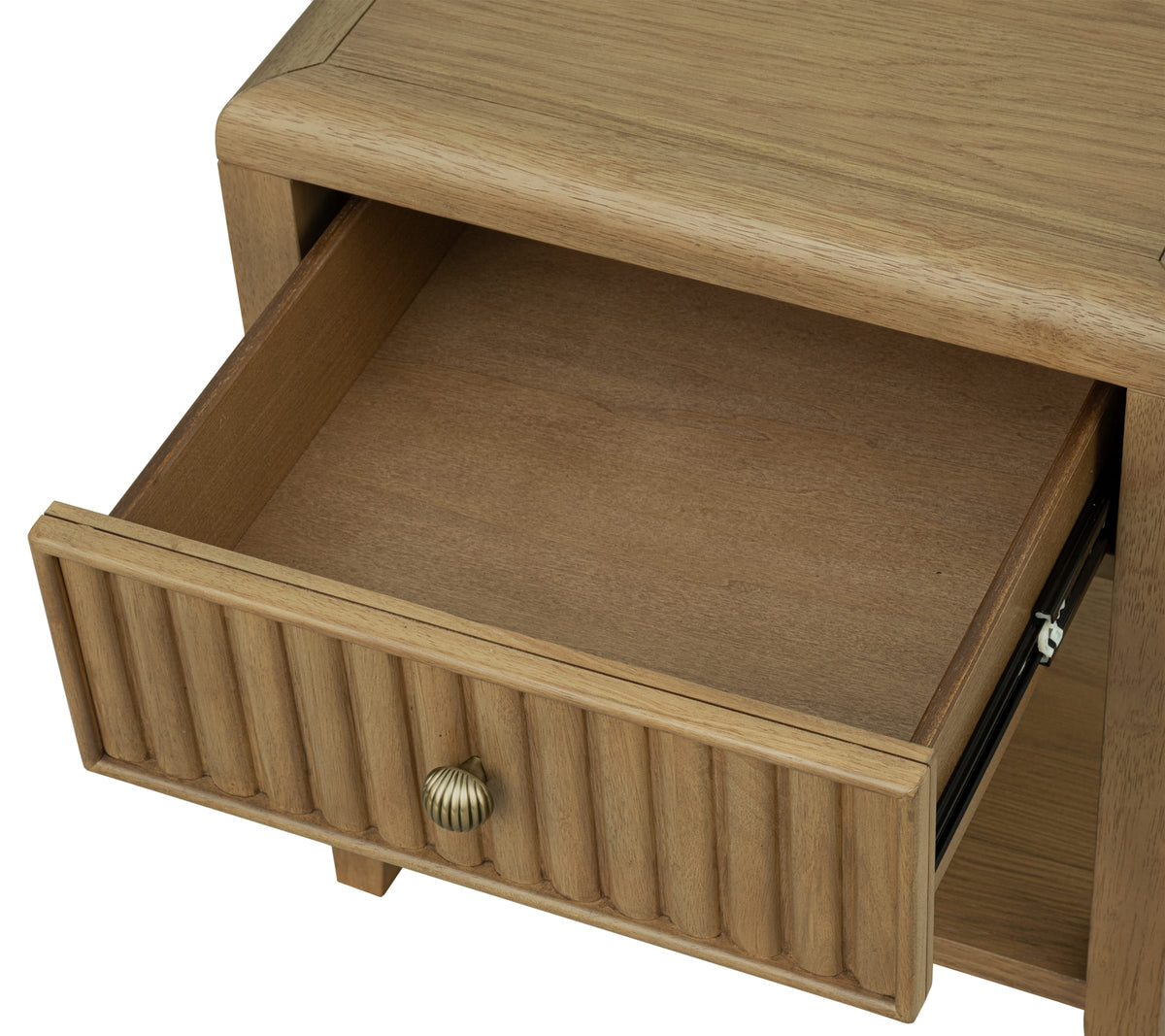 Flexsteel Reed Chairside Table