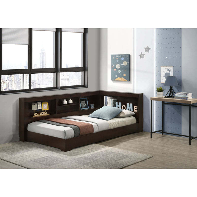 Sami - Corner Bed