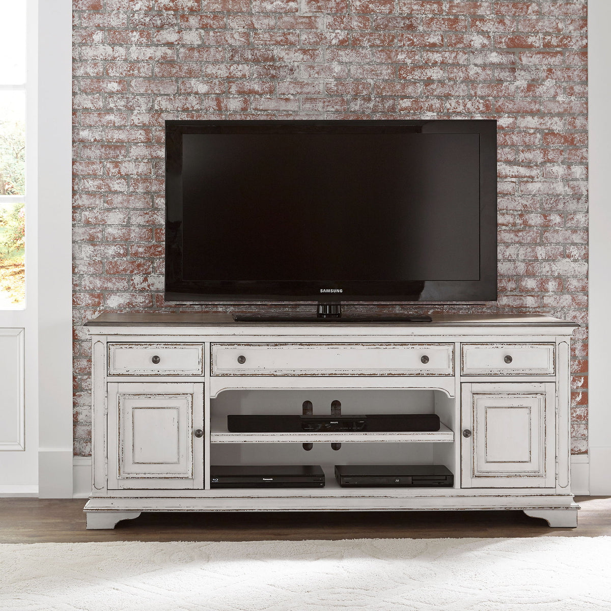 Magnolia Manor - Entertainment TV Stand - Antique White