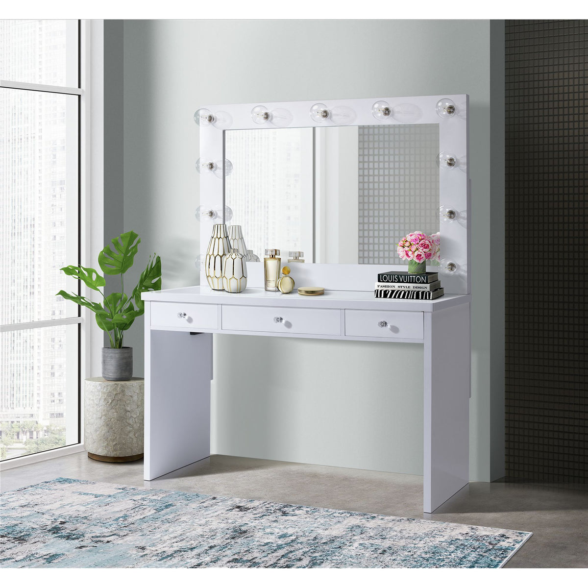 Ariana - Complete Vanity With Lightbulbs - Glossy White
