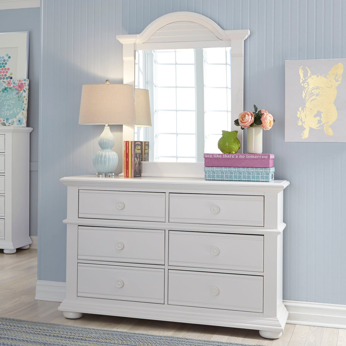 Summer House - Dresser