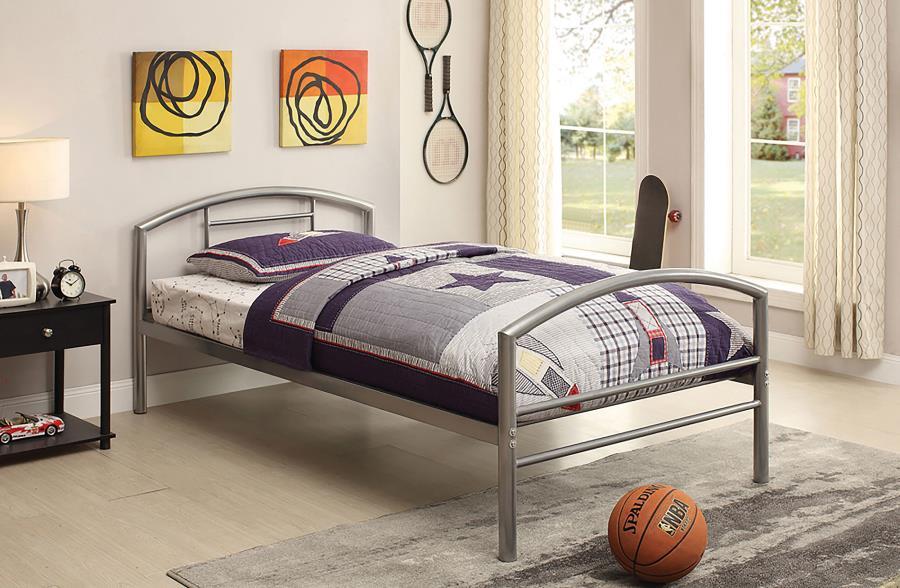 Baines - Metal Open Frame Bed