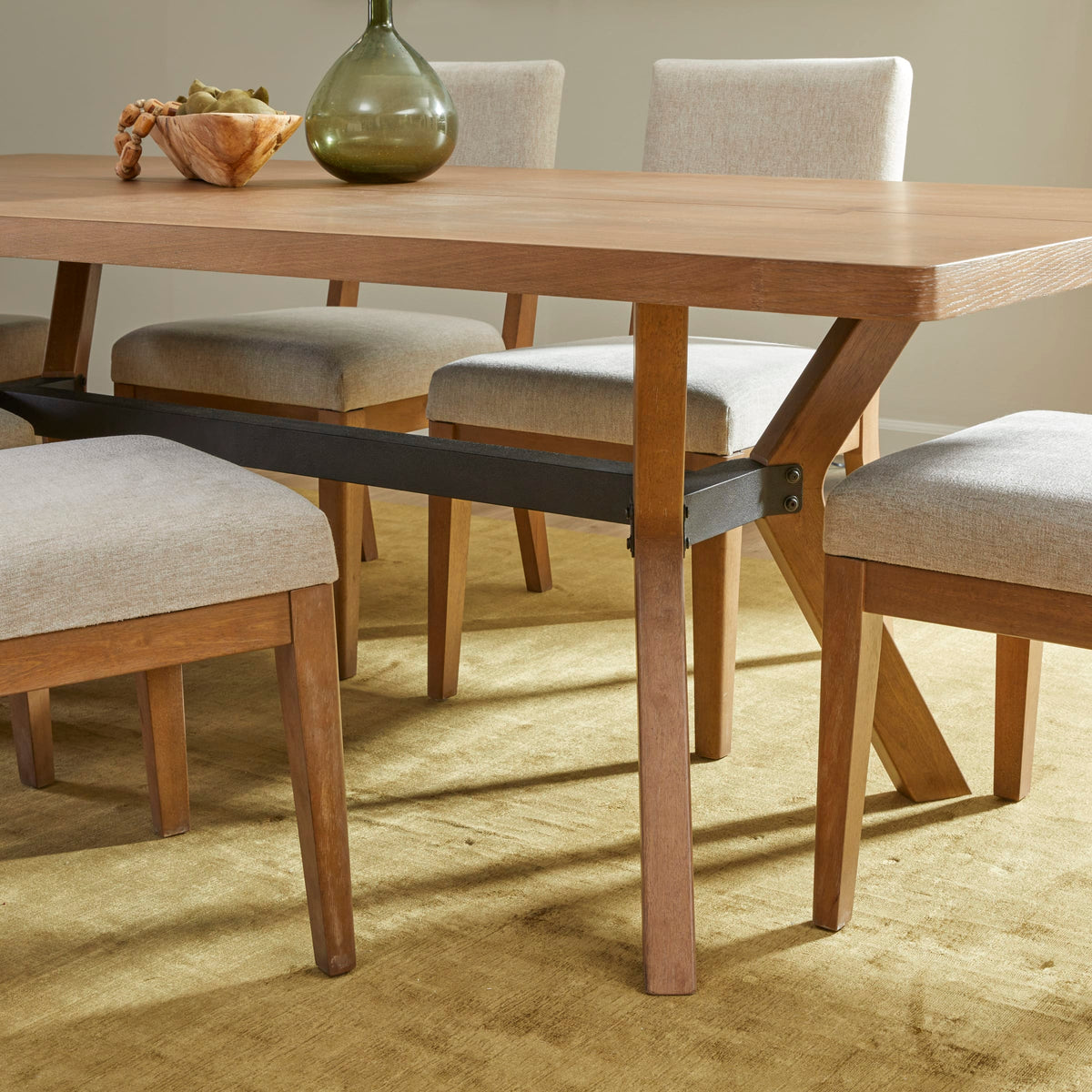 Flexsteel Millwork Rectangular Dining Table
