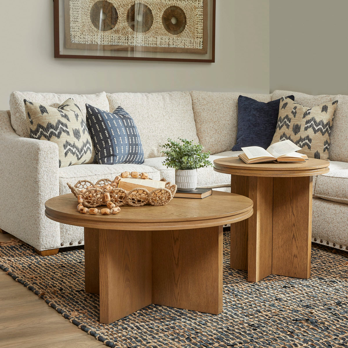 Flexsteel Waterfall Round Coffee Table