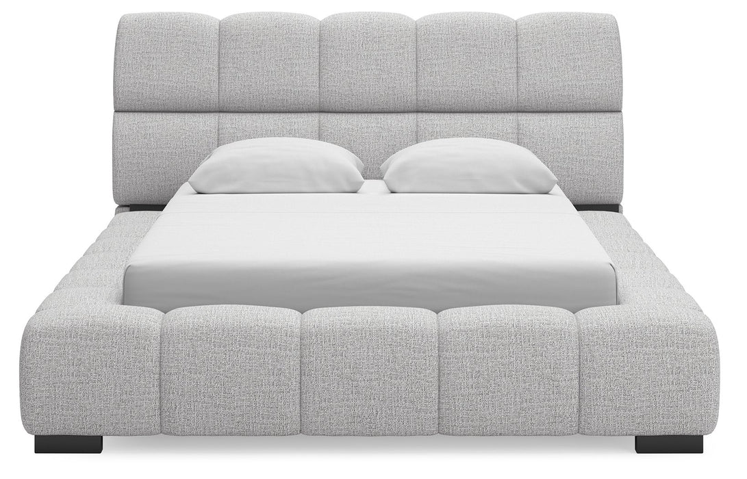 Grendusk - Upholstered Bed