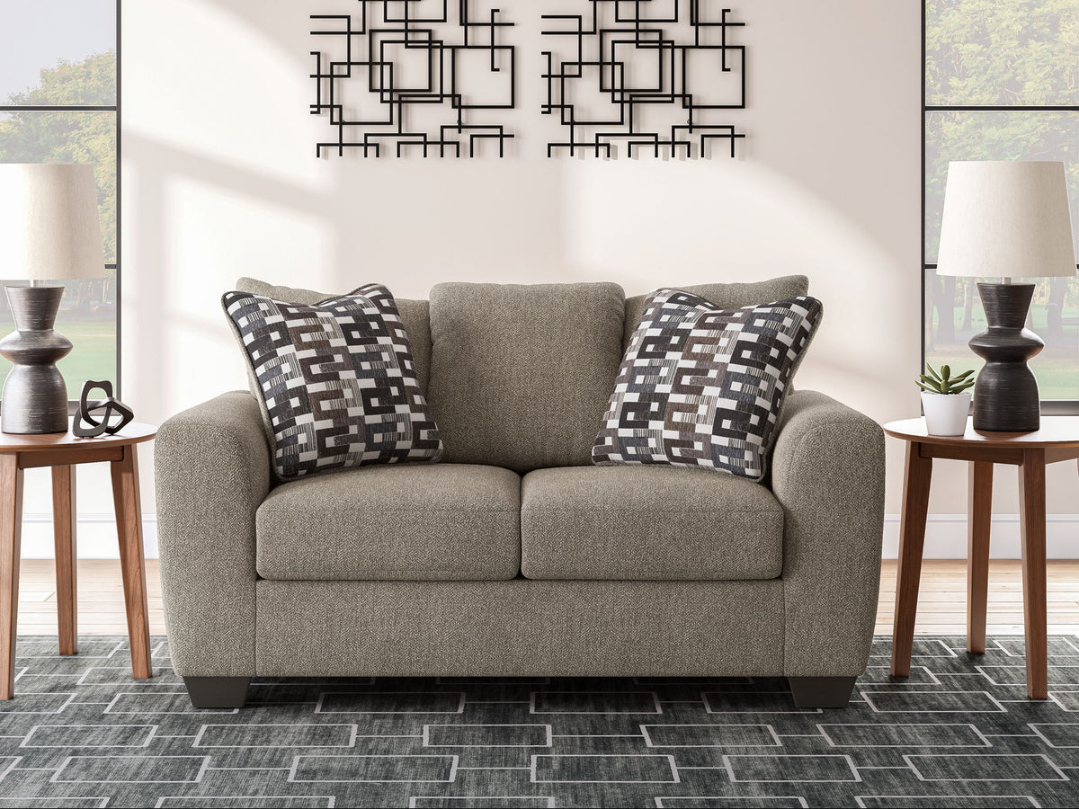 Triston-Peaks - Loveseat - Suede