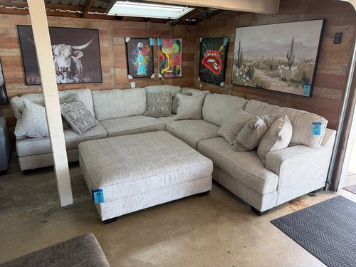 Rawcliff 3pc Sectional