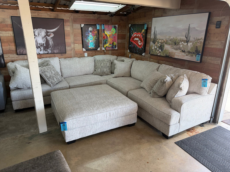 Rawcliff 3pc Sectional