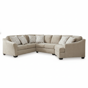 Brogan Bay 3-Piece Sectional with Cuddler