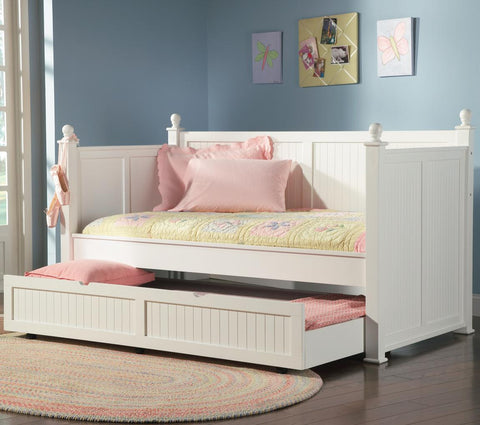White Daybed W/Trundle